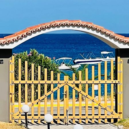 Gazonia Family Estate 호텔 Skala  외부 사진